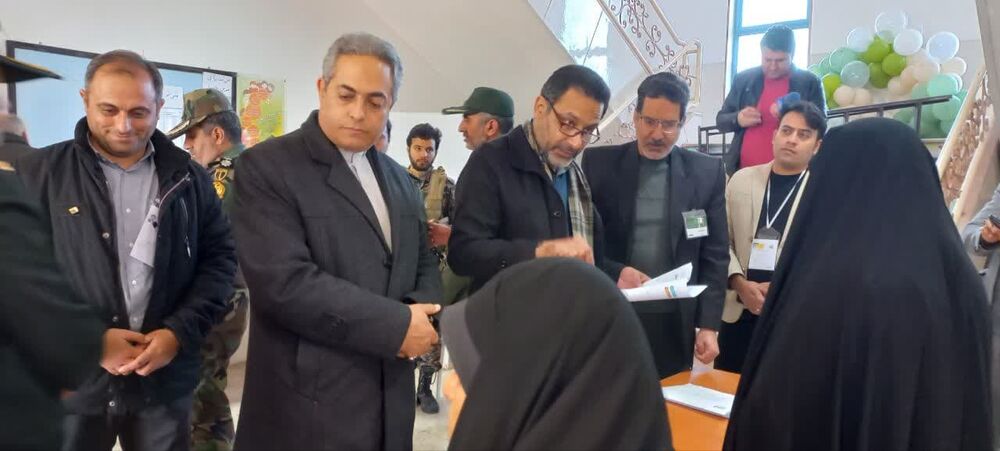 توطئه های دشمن، هیچ اثری بر اراده مردم ندارد