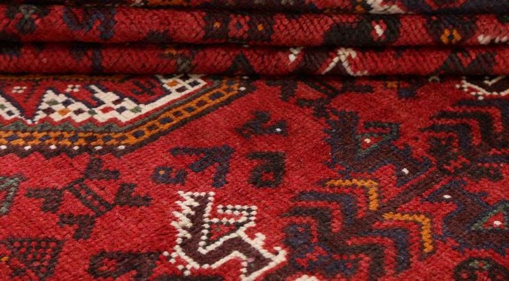 زنان؛ میراثدار دستبافتهای قشقایی/از رنگرزی تا چلهکشی مهمان خانههای ایرانی