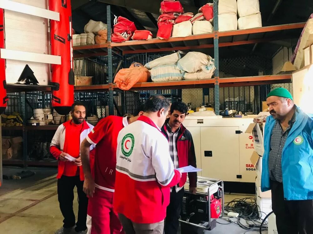 اعزام تیمهای عملیاتی هلال احمر استان به مناطق سیلزده سیستان و بلوچستان+تصاویر