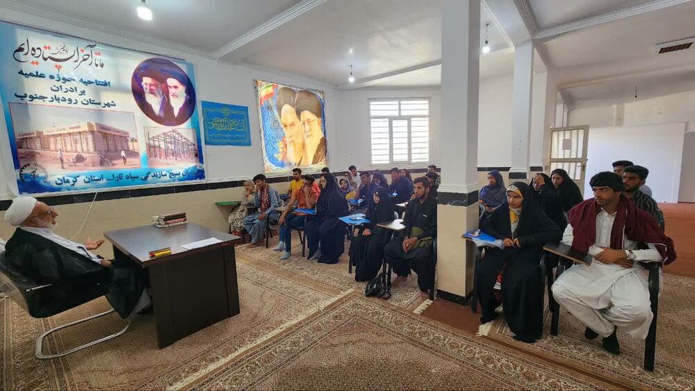 کانونی مسجدی که بساط امر خیر را مهیا می کند