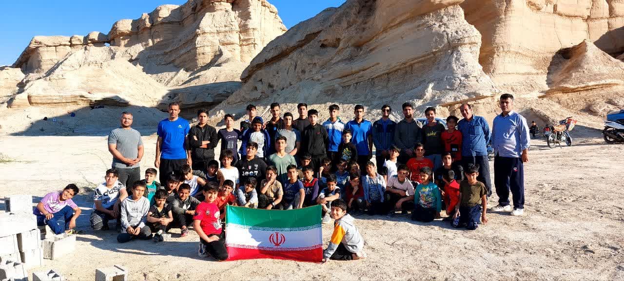 مسجدی روستایی با بیشترین مقامهای استانی و کشوری