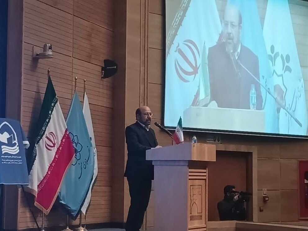 مشهد پیشتاز در نهضت کتابخوانی