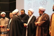 ائمه جماعات و مدیران کانون‌های مساجد فعال استان قم تجلیل شدند