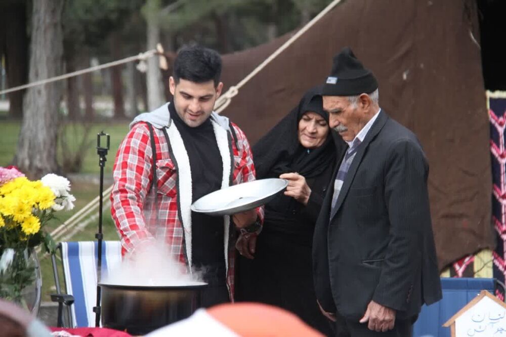 جشنواره آش‌های زمستانی در کرمانشاه برگزار شد