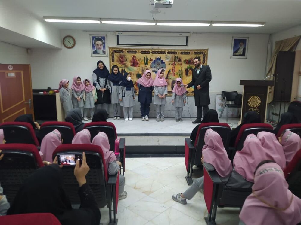 اجرای ۵۵ عنوان برنامه در ایام ولادت حضرت محمدهلال(ع) در شمال استان اصفهان