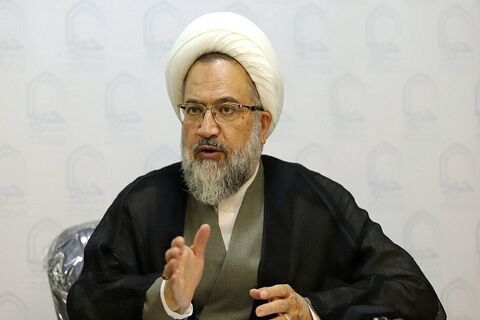 ارتباط با مردم از نمودهای تبلیغ است