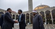 بازدید نخست وزیر بریتانیا از مسجدی در لندن