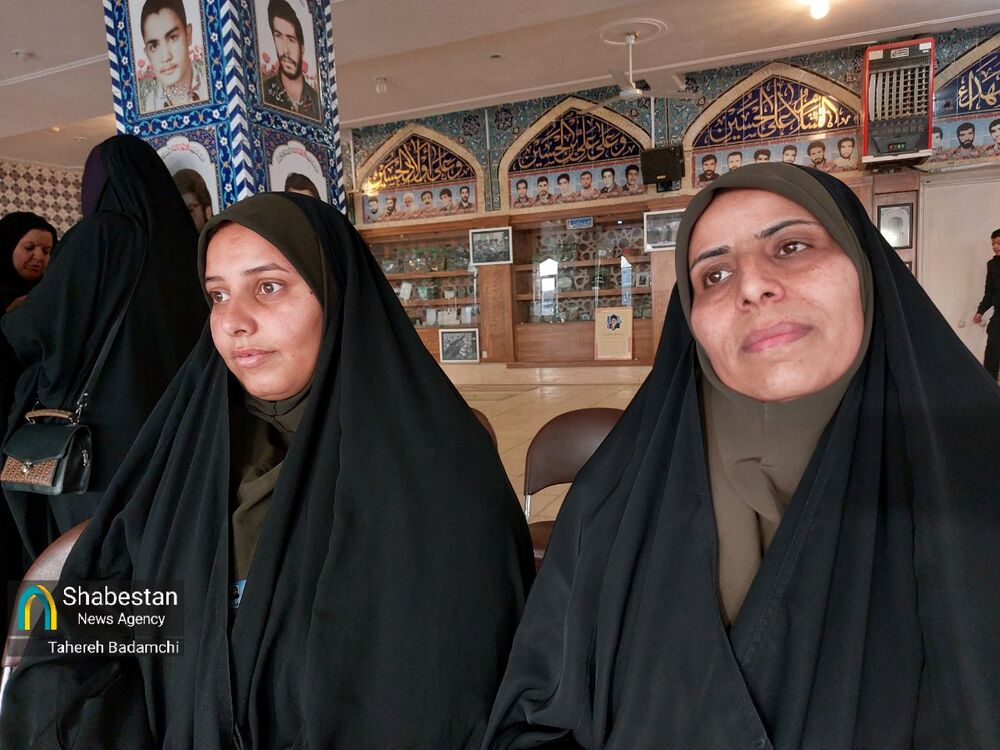 این جماعت، شفاگرفتهی عشق و دامنگیر بهشتاند