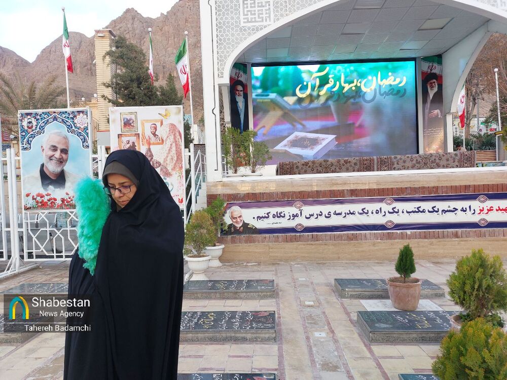 این جماعت، شفاگرفتهی عشق و دامنگیر بهشتاند