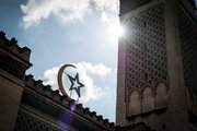 حضور چشمگیر جوانان مسلمان فرانسه در ماه رمضان در مساجد