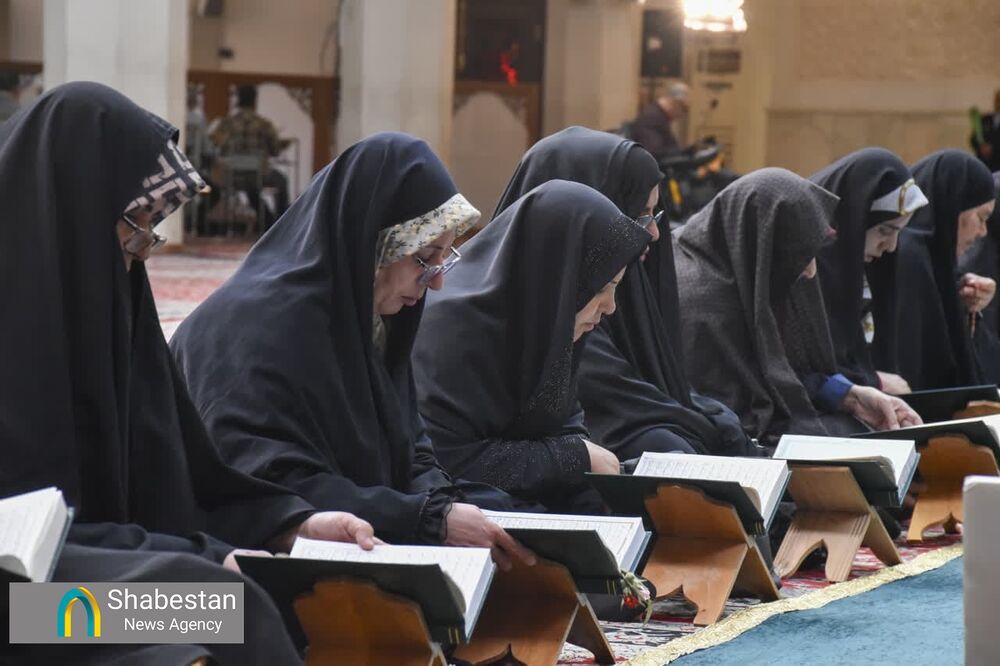 ۱۵۰ بار ختم قرآن در یک ماه!