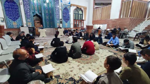 این کانون، مسجد را پایگاه قرآن برای بچه‌ها کرده‌است