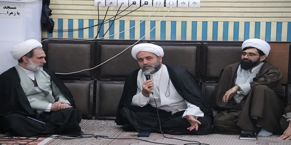 ماه رمضان بهترین فرصت برای تفکر و اندیشیدن برای خود است