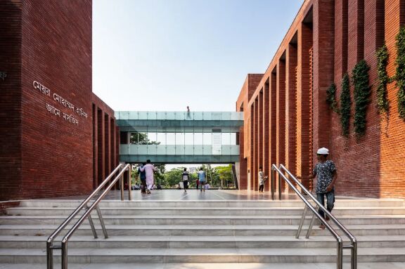 تلفیق ارزشهای سنتی با زیباییشناسی مدرن در مساجد آسیای جنوبی