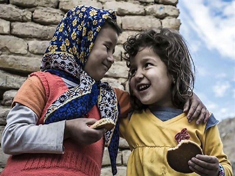 بهانهای برای شاد کردن مردم باشیم