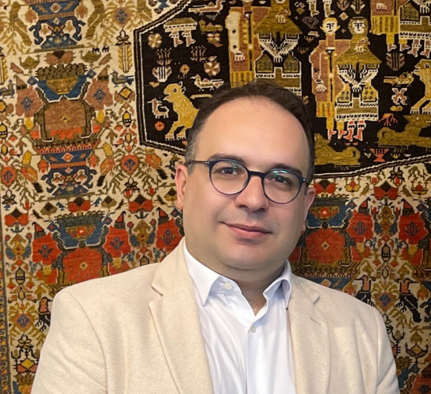 «بافتههای تصویری» قاجاری در موزه فرش دیدنی شدند