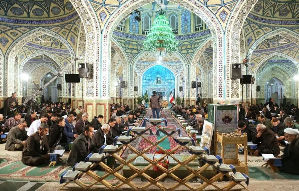 آیین جزء خوانی حرم محمدهلال بن علی(ع) از نوادر ترتیل خوانی در کشور است