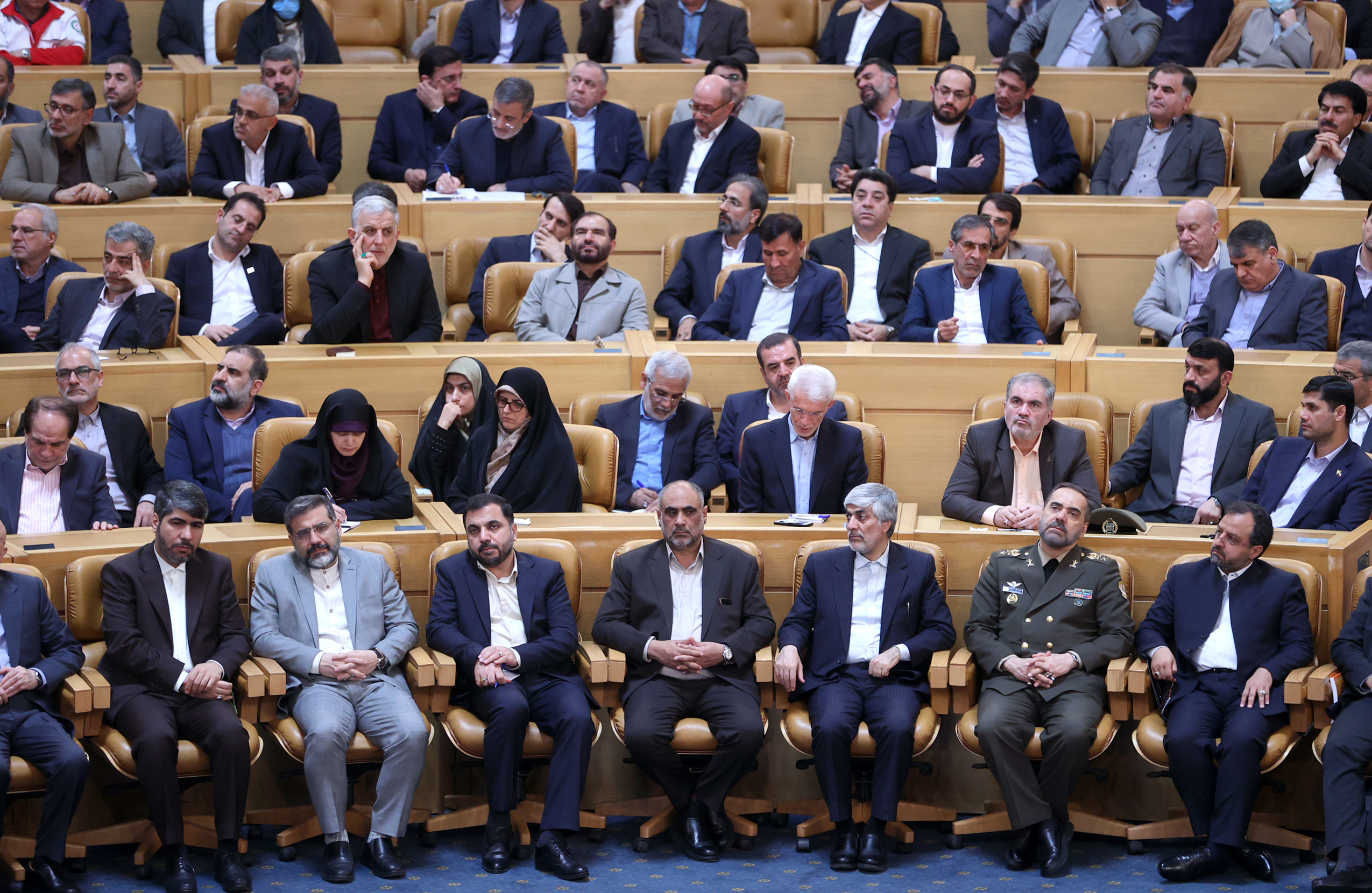 مردمی کردن اقتصاد یکی از راهبردهای اصلی دولت