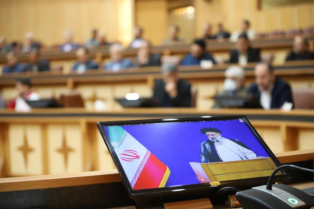 بیش از ۹۰ همت سرمایهگذاری اقتصادی در گیلان اجرا می شود