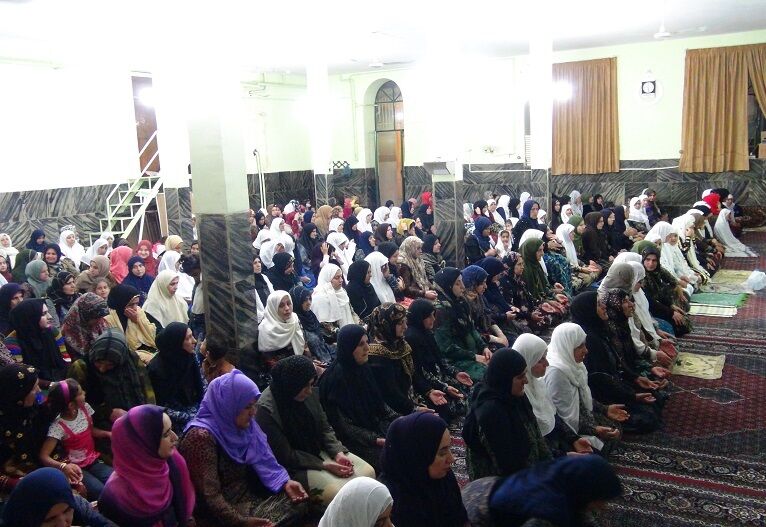 اقامه نماز تراویح یکی از برکات ماه رمضان در اهل سنت است