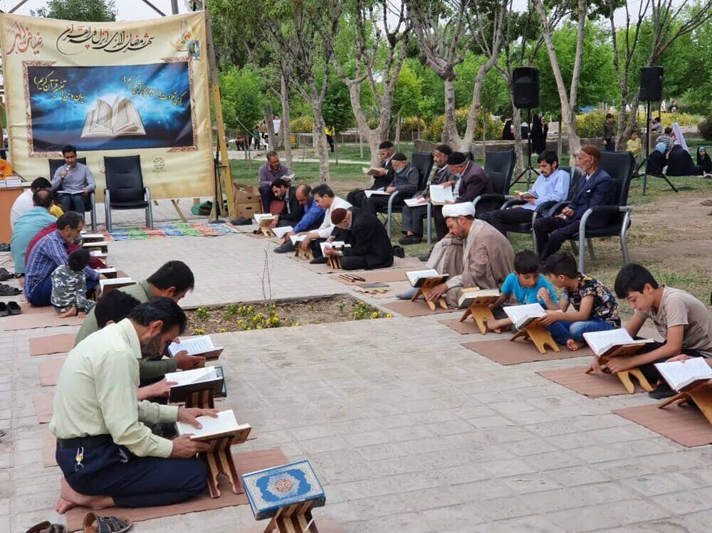 کودکان پای ثابت برنامه‌های قرآنی در کانون شهید برزگران/ قرار ما؛ پارک محله