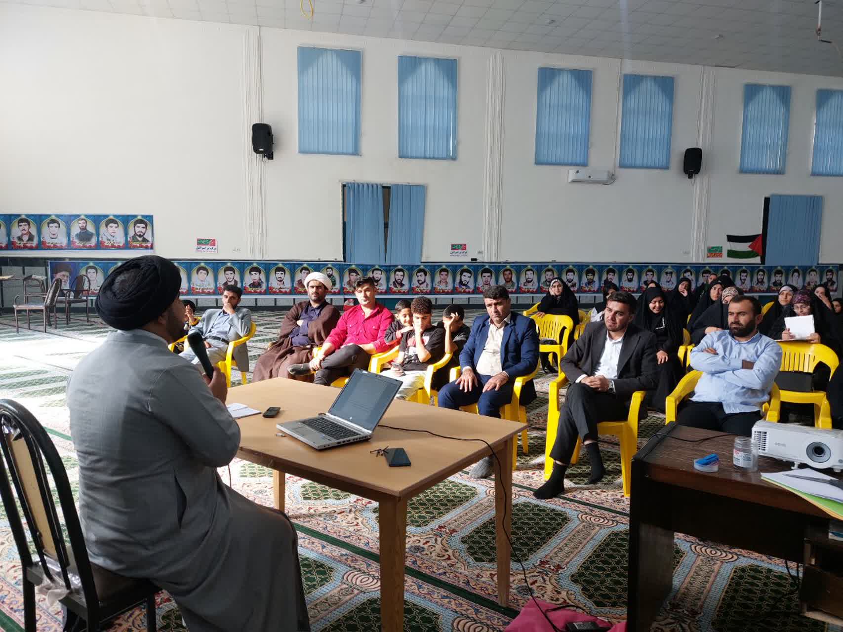 کارگاه آموزشی تربیت مربی کودک و نوجوان با رویکرد «دینی و قرآنی» برگزار شد