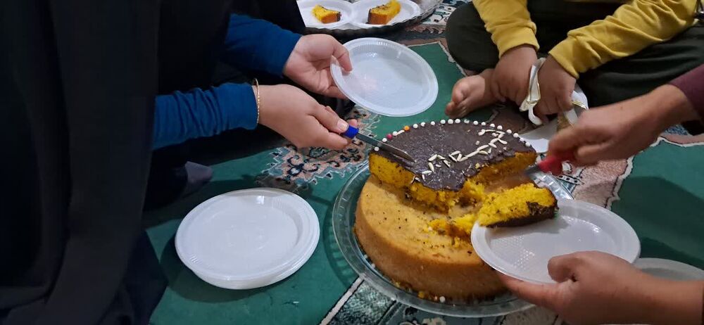 بچه مسجدی های کانون شهید ابراهیم هادی میلاد امام حسن (ع) را جشن گرفتند