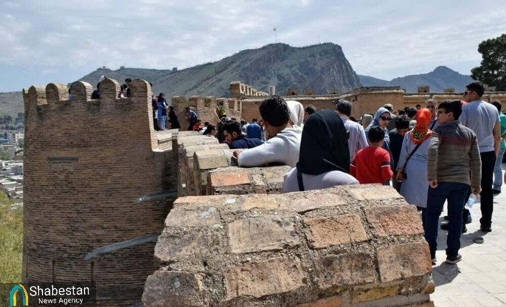 قلعه فلک الافلاک؛ نگینی درخشان بر تارک دیار لرستان