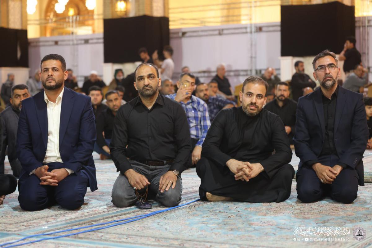 مراسم سوگواری سالروز شهادت حضرت علی(ع) در مسجد کوفه+عکس