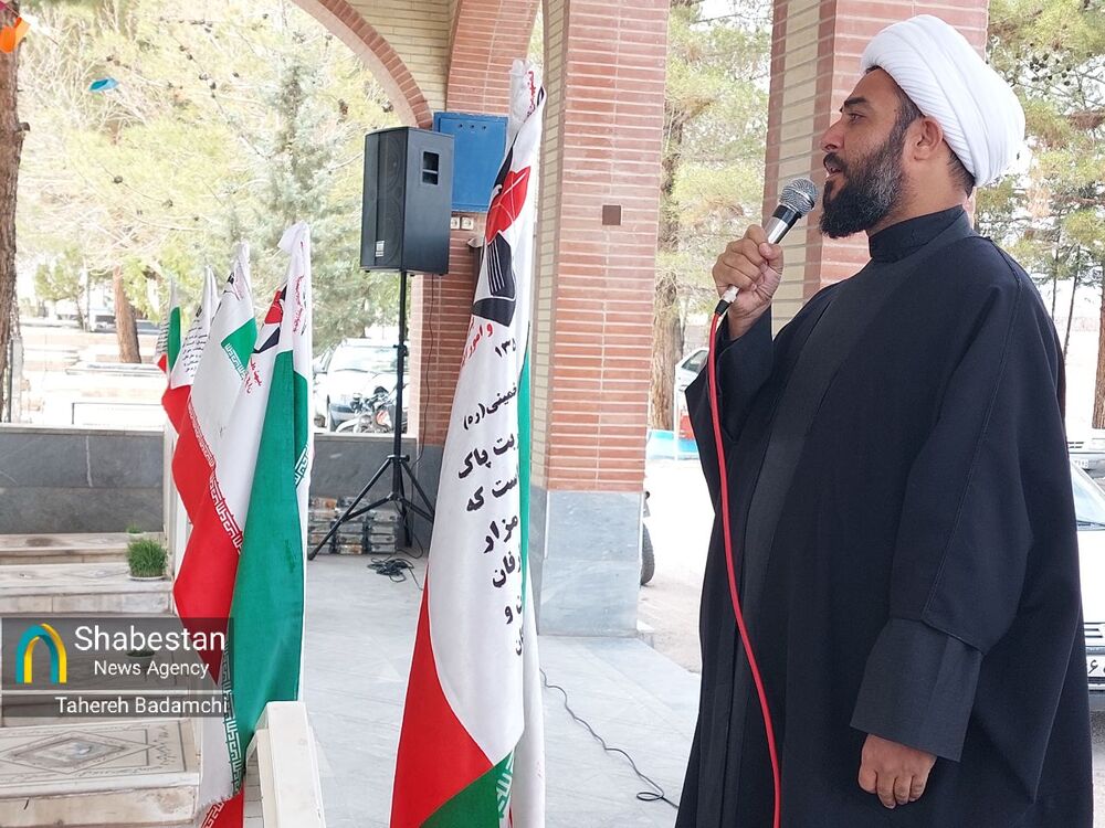 جمهوری اسلامی مدیون ولایت فقیه است