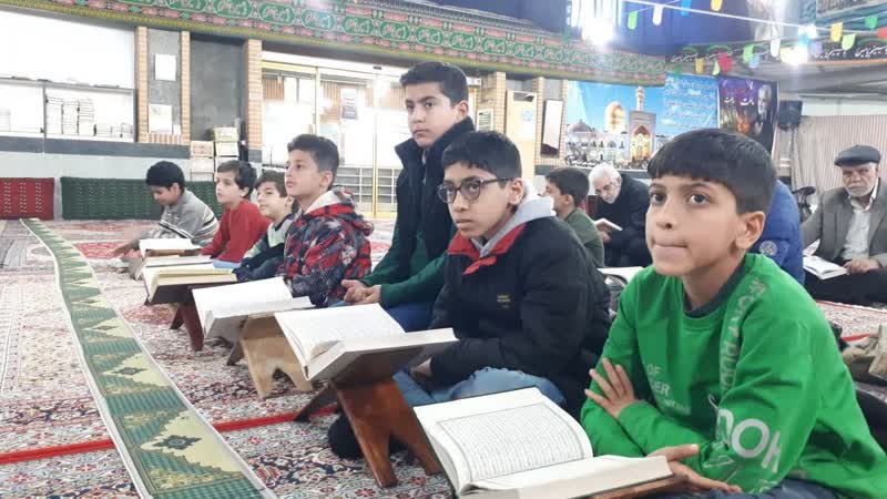 شکوفههای امید زیر سایه قرآن در مسجد حضرت ولی عصر(عج) بیرجند