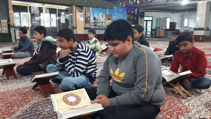 شکوفههای امید زیر سایه قرآن در مسجد حضرت ولی عصر(عج) بیرجند