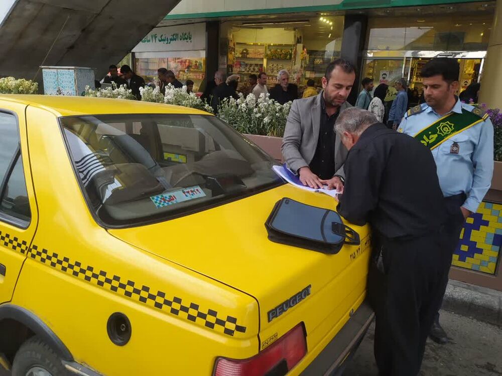 آمار زائران مشهد از ۱۰ میلیون گذشت