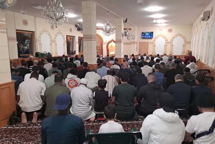 ابتکاراتی نو در مساجد چک /از معرفی اسلام تا مدیتیشن