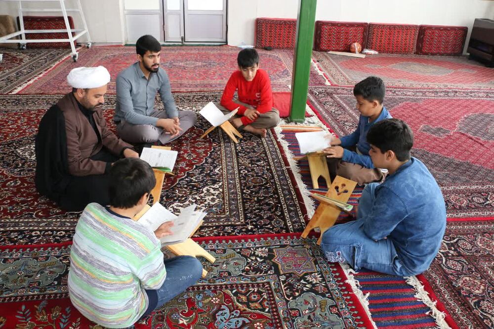 حضور پرشور بچه‌های مسجدی در شب‌های قدر