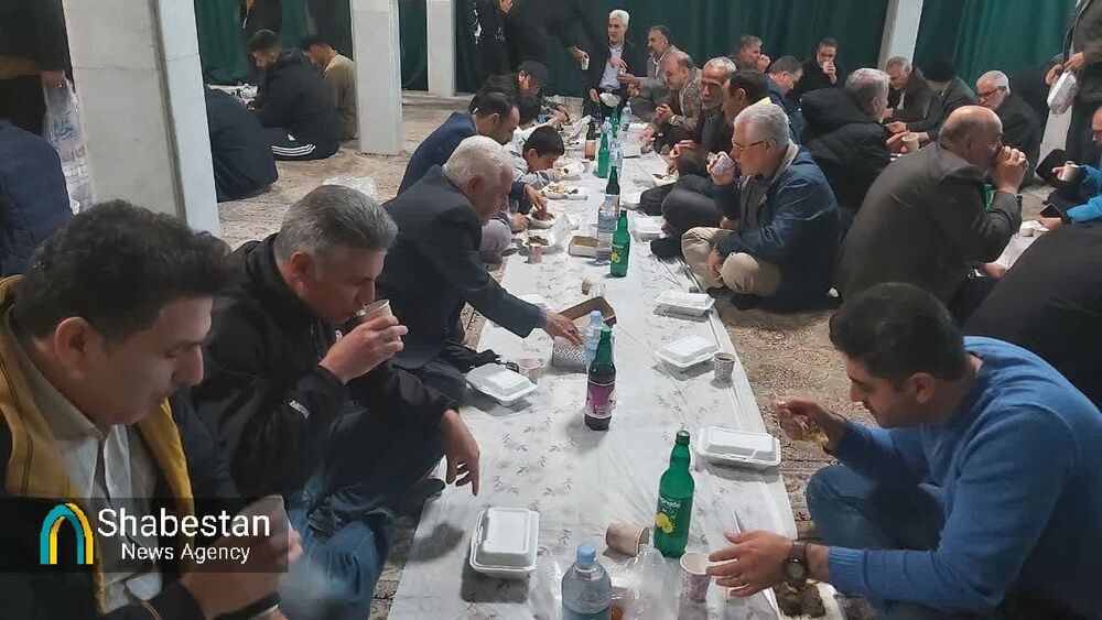 برگزاری مراسم جزءخوانی قرآن در کانون مسجد باقرالعلوم (ع) در کرمانشاه