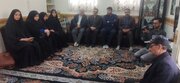 دیدار مدیر ستاد کانون‌های مساجد لرستان با خانواده شهید صالحی روزبهانی