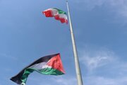 اهتزاز پرچم فلسطین بر فراز آسمان رشت