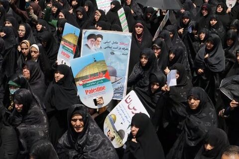 بانوان تکیه گاه اصلی مقاومت در برابر زورگویان باشند