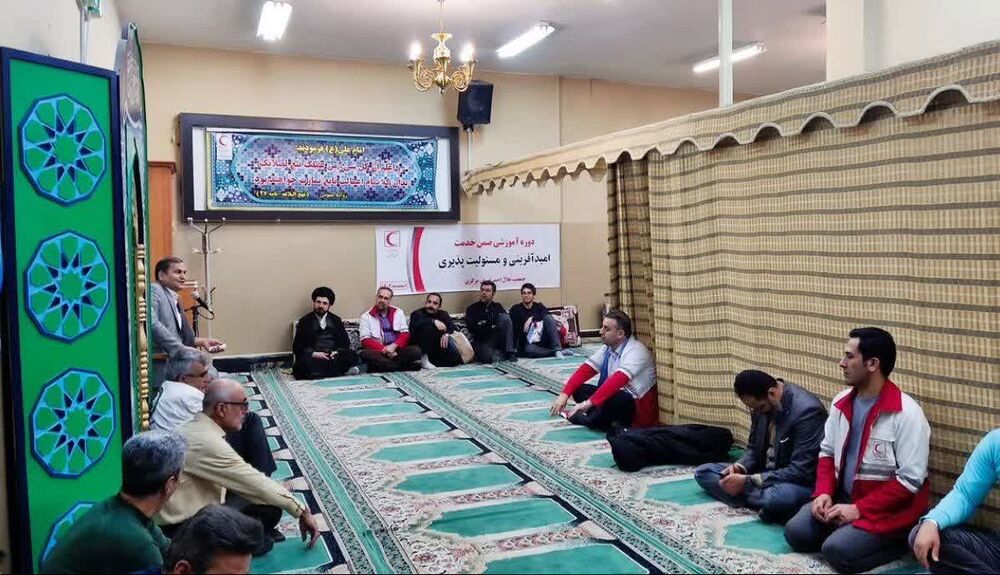 برگزاری بیش از ۲ هزار دوره آموزشی توسط هلال احمر استان مرکزی