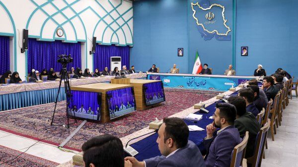 دانشگاه، اتاق فکر دولت است/درباره ابربدهکاران بانکی شفاف‌سازی شود