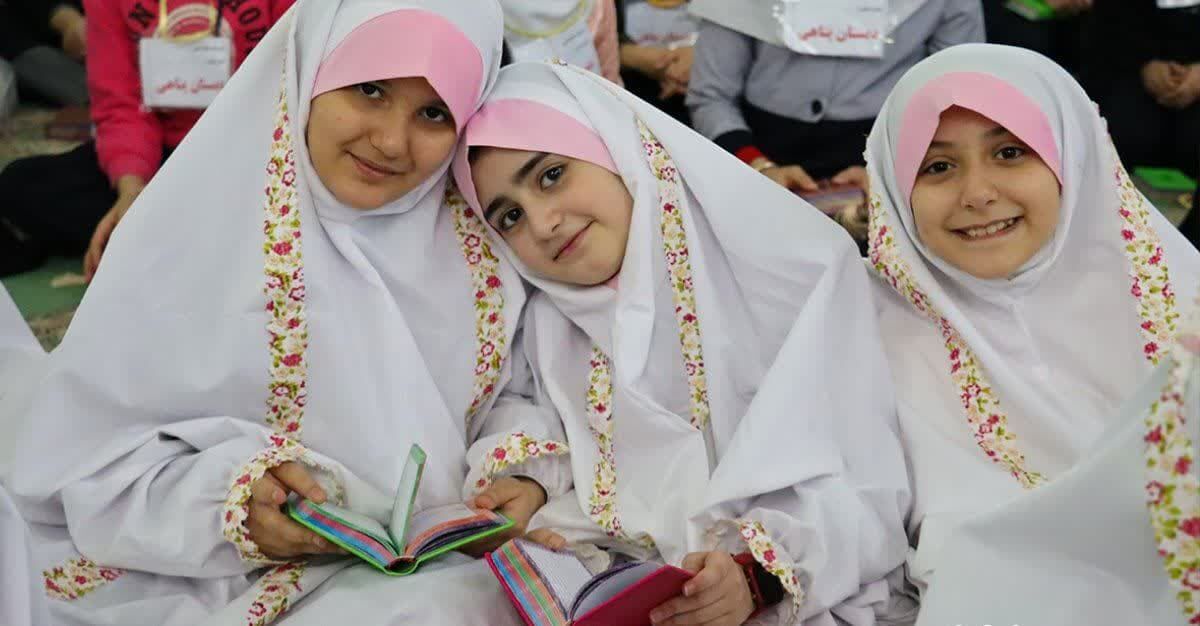 برگزاری مراسم جزءخوانی قرآن کریم ویژه خواهران درمسجد جامع کرمانشاه