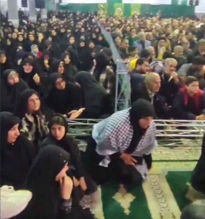 عرض ارادت مازندرانی ها به مقام شهید محسن حسین نیا