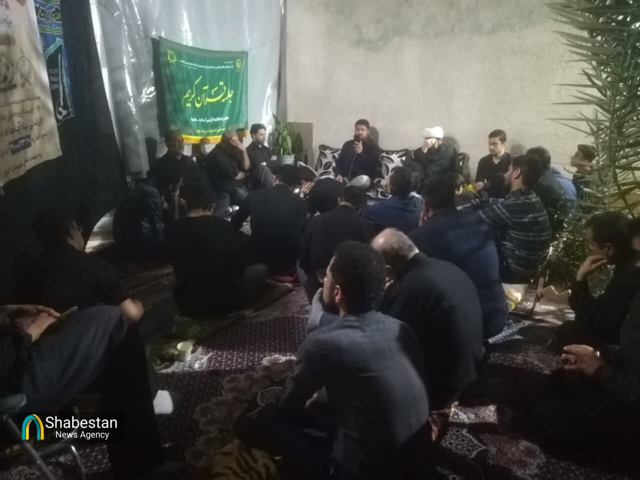 کانونی که پیشرو در برگزاری جلسات قرآن خانگی است