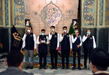 سرودهای آسمانی «گلدستههای حرم»