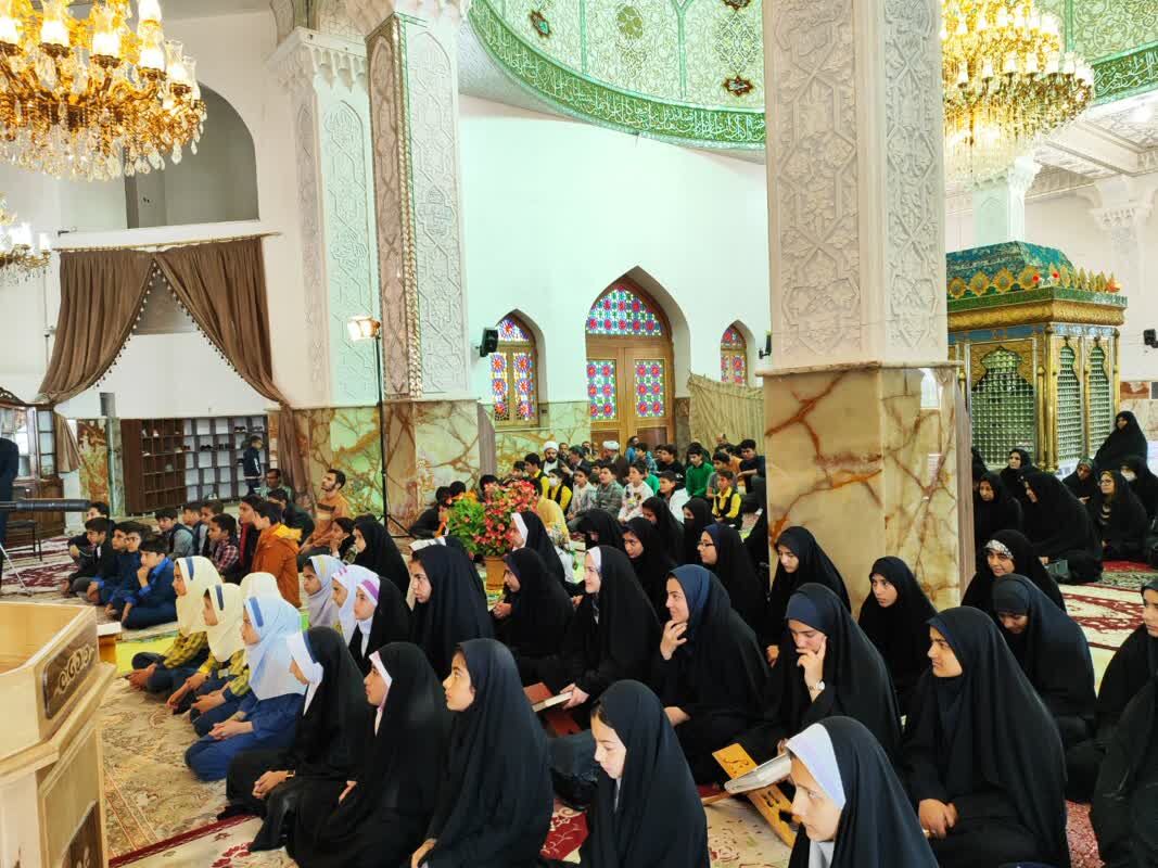 پیوند پایدار مودت فعالان قرآنی با بقاع متبرکه