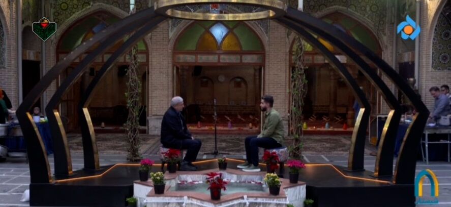 مسجدی برقرار و بانشاط در دل بازار بزرگ تهران