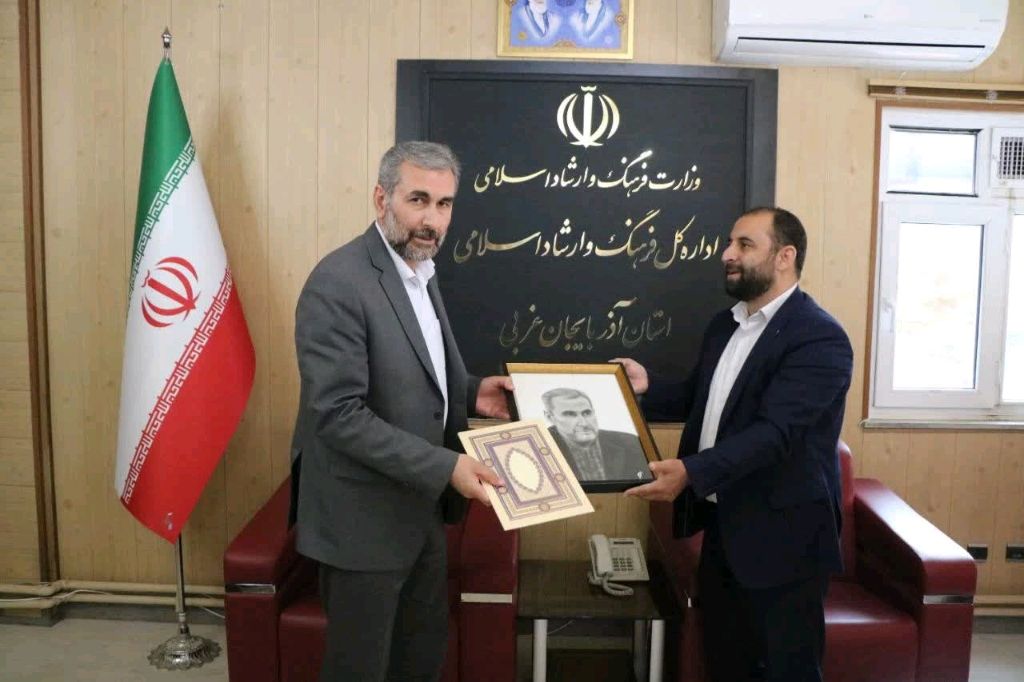 کانونهای فرهنگی و هنری نقش مهمی در تربیت نسل جوان و انقلابی دارند