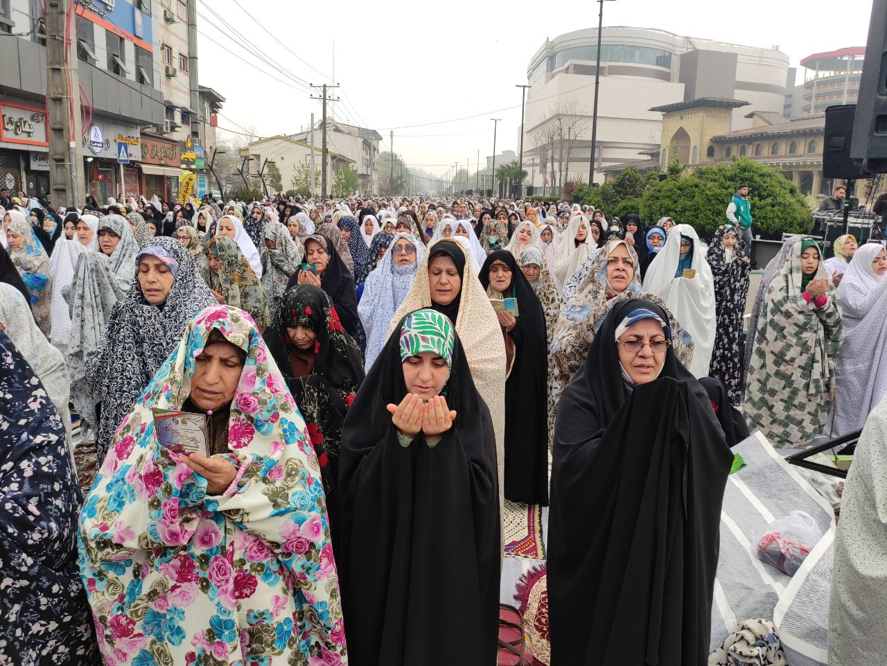 نماز باشکوه عید سعید فطر در گیلان اقامه شد