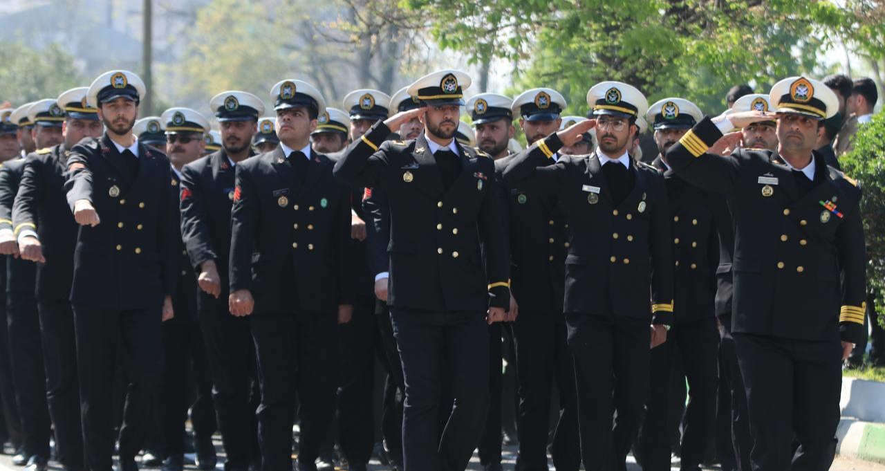 رژه پیاده و موتوری روز ارتش در گیلان